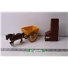 Image 1 : Plastic Toy Horse and Grain Elevator