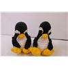 Image 5 : 3 knitted penguins-mama and 2 babies