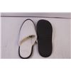 Image 3 : 3 pairs mens slippers/flipflops