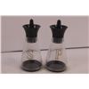 Image 2 : 2 sets of salt and pepper shakers