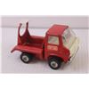 Image 5 : 5 assorted tonks truck toys