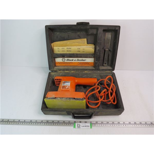 Black & Decker Sander Polisher in Case (working)