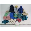 Image 1 : Knitted Slippers - Hats/Toques