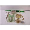 Image 4 : Assorted costume jewelry, jewelry and jewelry making kit/supplies