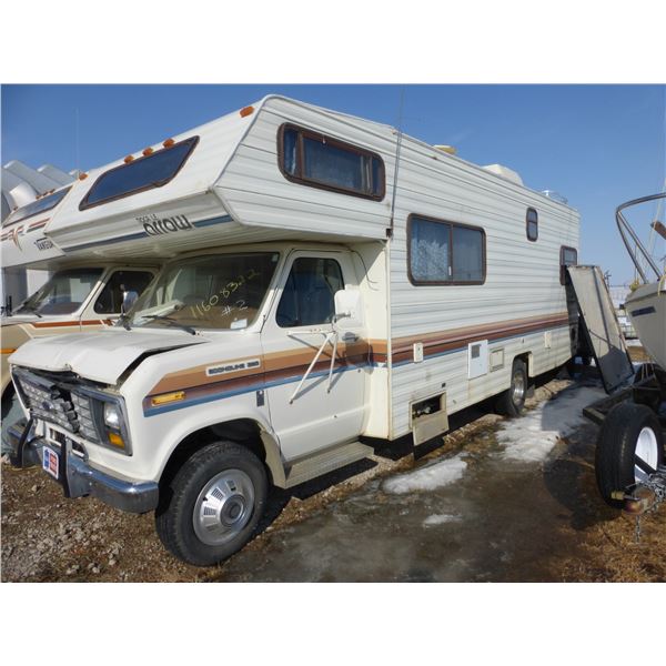 1988 Ford E-350, Motorhome, 460, Auto, Showing approx. 151,280 km, clean interior, salvage title