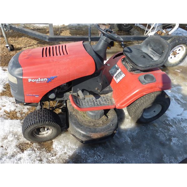 Poulan XT 42" cut mower, New motor, Runs. SN.022811D001493