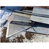 Image 2 : Qty of tin sheeting and grating