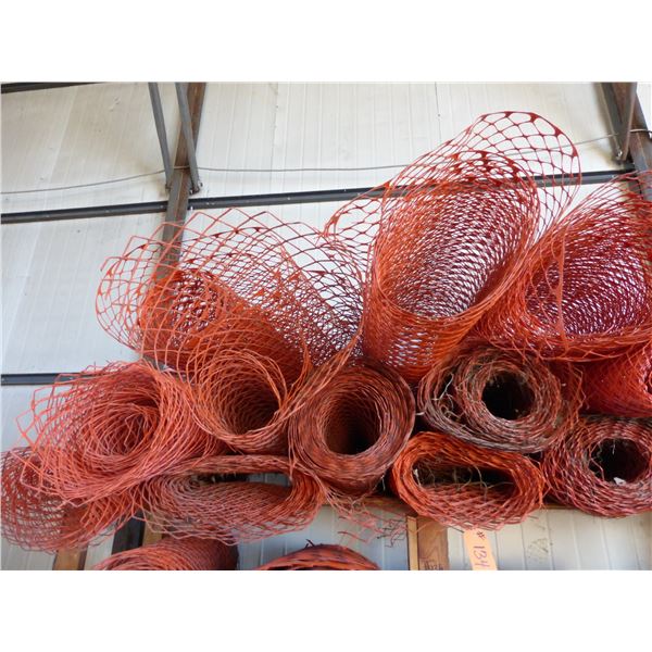 Approx. 17 rolls of snow fence