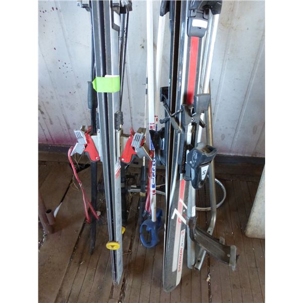 Skis & poles
