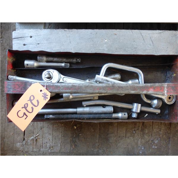 Tray c/w 1/2 IN rachet & ext.