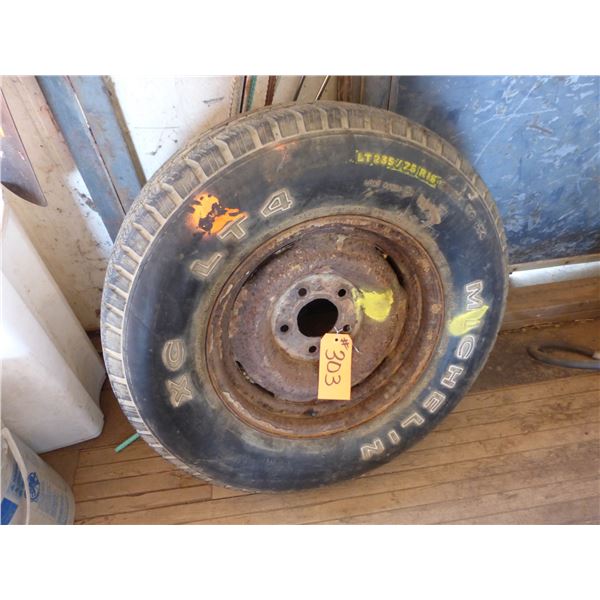 235/75R15 GM Tire and rim