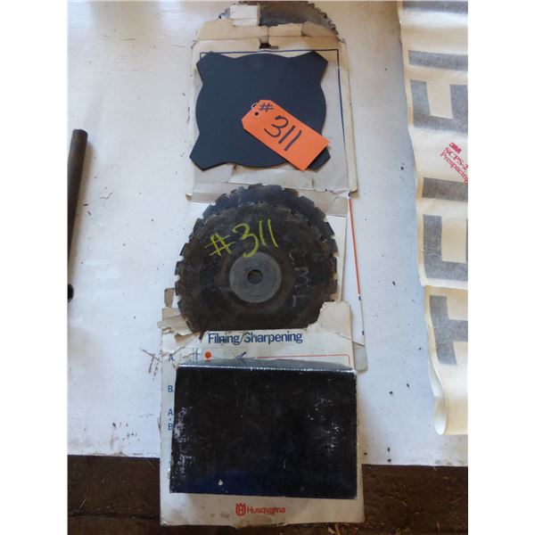 Variety of table saw blades