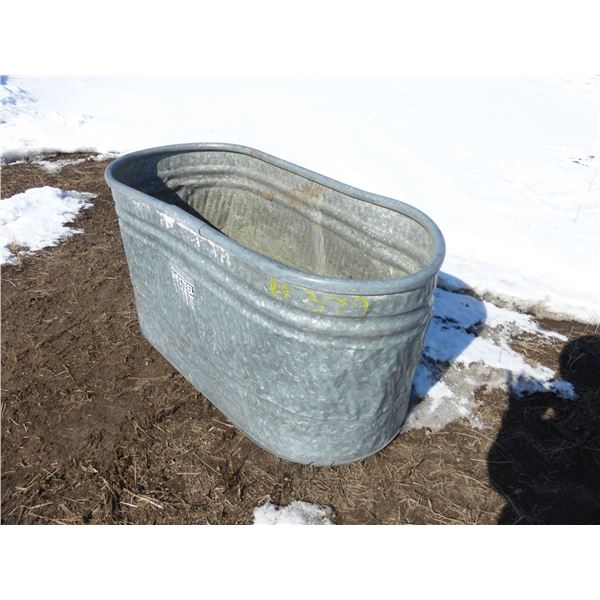 Westeel galvanized stock tank, Approx. 90-gal