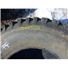 Image 3 : 1- G78-15 tire, 1- HR70-15, 1-H78-15 tire and 5- hole rim