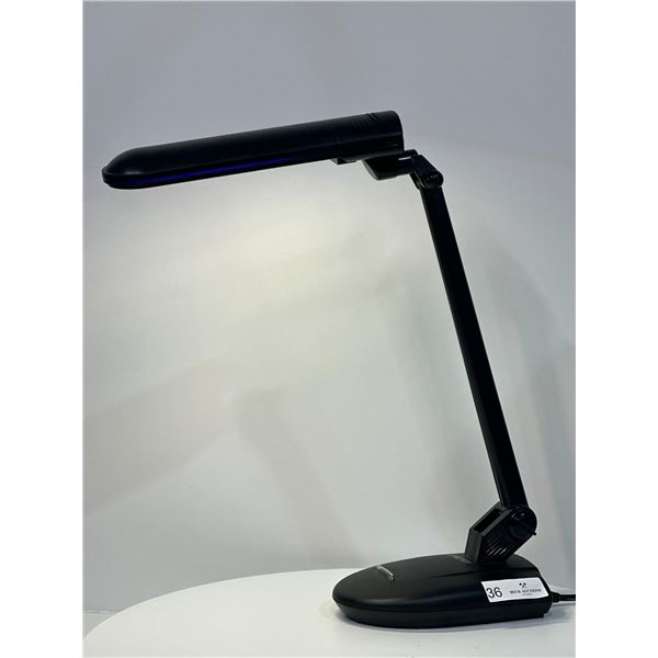 Black Office Lamp, It Works!