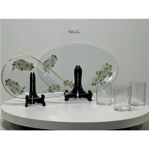 Assorted Daisy Glassware