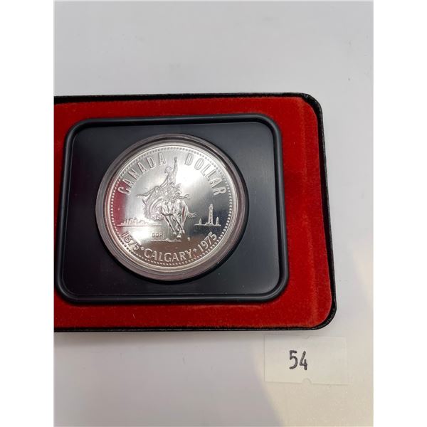 1975 Canada Dollar
