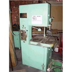 Grob Variable speed band saw with blad welder. 
