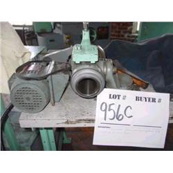 Cincinnati Indexing and spinning head. 