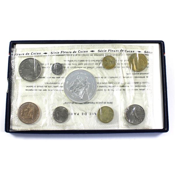1974 Monnaie De Paris Fleurs De Coins France 9-coin Uncirculated Mint Set with Silver 50 Franc