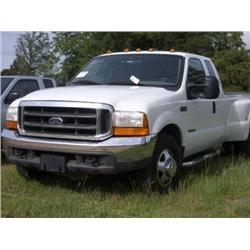 2000 FORD F350 XL EXTENDED CAB DUALLY
