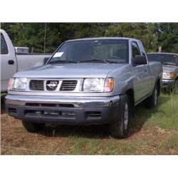 2000 NISSAN FRONTIER PICKUP
