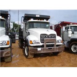 2003 MACK CV713 GRANITE T/A DUMP