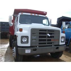 1986 INTERNATIONAL S1954 S/A DUMP