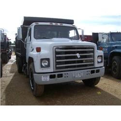 1983 INTERNATIONAL 1954 S/A DUMP