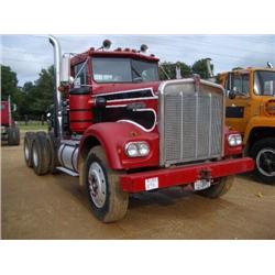 1972 KENWORTH W924 T/A TRUCK TRACTOR