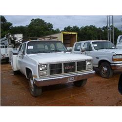 1988 CHEVROLET 3500 CREW CAB SERVICE TRUCK
