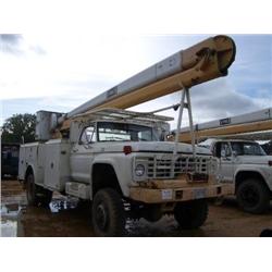 1975 FORD F750 BUCKET TRUCK