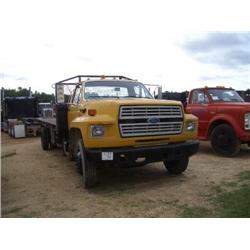 1988 FORD F700 FLATBED