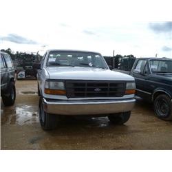 1995 FORD F350XL CREW CAB PICKUP