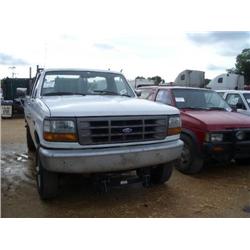 1993 FORD F250XL 4X4 PICK UP