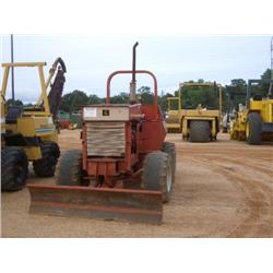 DITCH WITCH 6510 TRACTOR