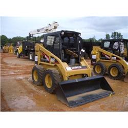 CAT 226 SKID STEER LOADER