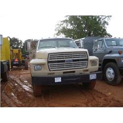1987 FORD F600 S/A SERVICE TRUCK