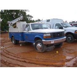 1995 FORD F450 SERVICE TRUCK
