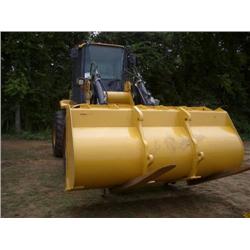 JOHN DEERE TC54H RUBBER TIRED LOADER