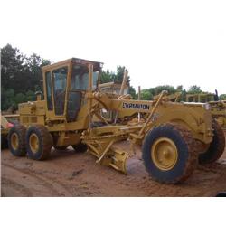 CHAMPION 720 MOTOR GRADER