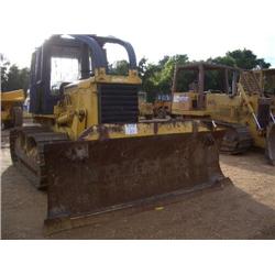 KOMATSU D58E-1 CRAWLER TRACTOR