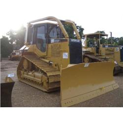 CAT D5M XL CRAWLER TRACTOR