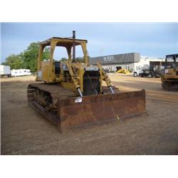 CAT D4E CRAWLER TRACTOR