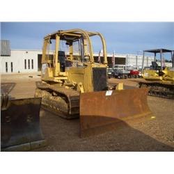 CAT D4C SERIES III CRAWLER TRACTOR