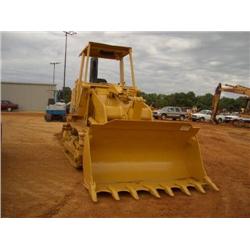 CAT 943 CRAWLER TRACTOR