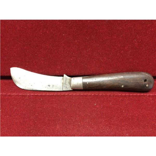 Outstanding Antique Winchester Pocket Knife