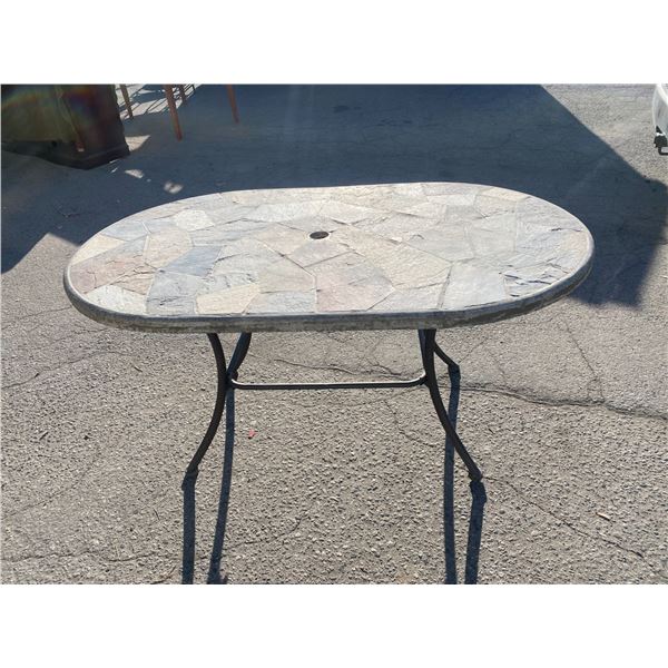 Patio table 5ft x 3 ft