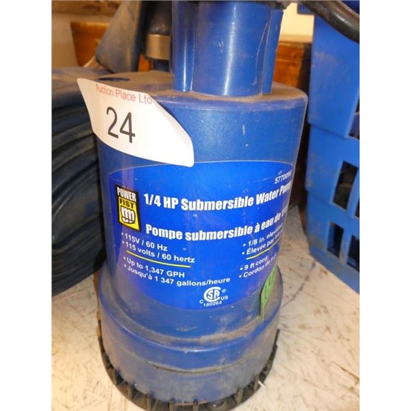 1/4 HP submersible water pump & hose works