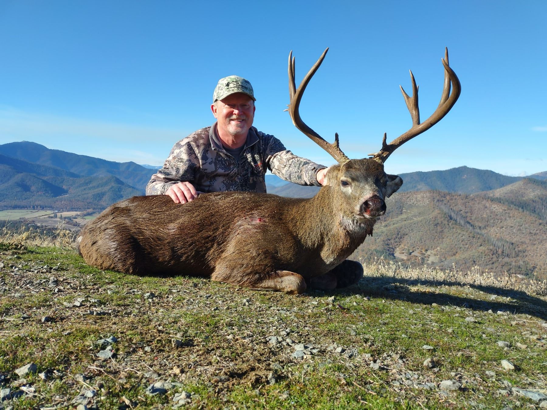 5-Day Blacktail Deer Hunt in Southern Oregon
